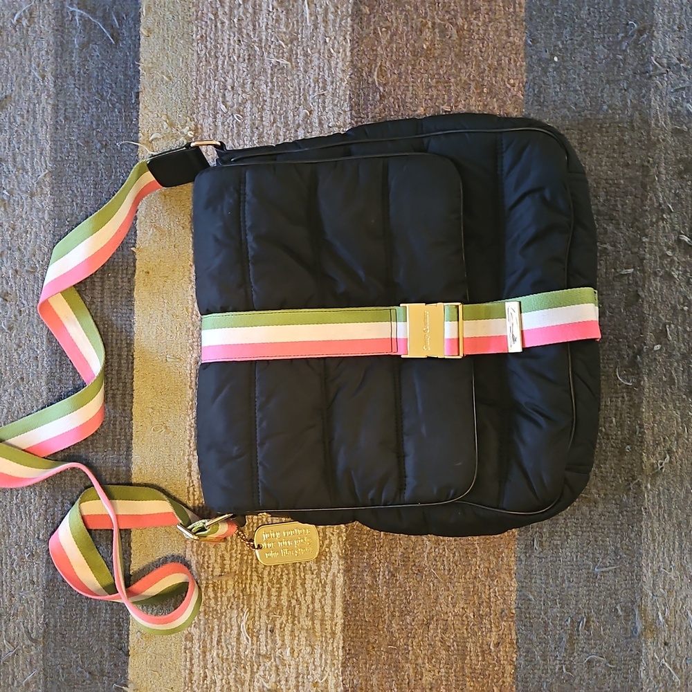 Vintage Juicy Couture black quilted messenger bag
